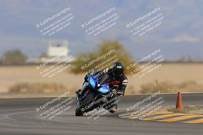 media/Dec-17-2022-SoCal Trackdays (Sat) [[224abd9271]]/Turn 15 (155pm)/